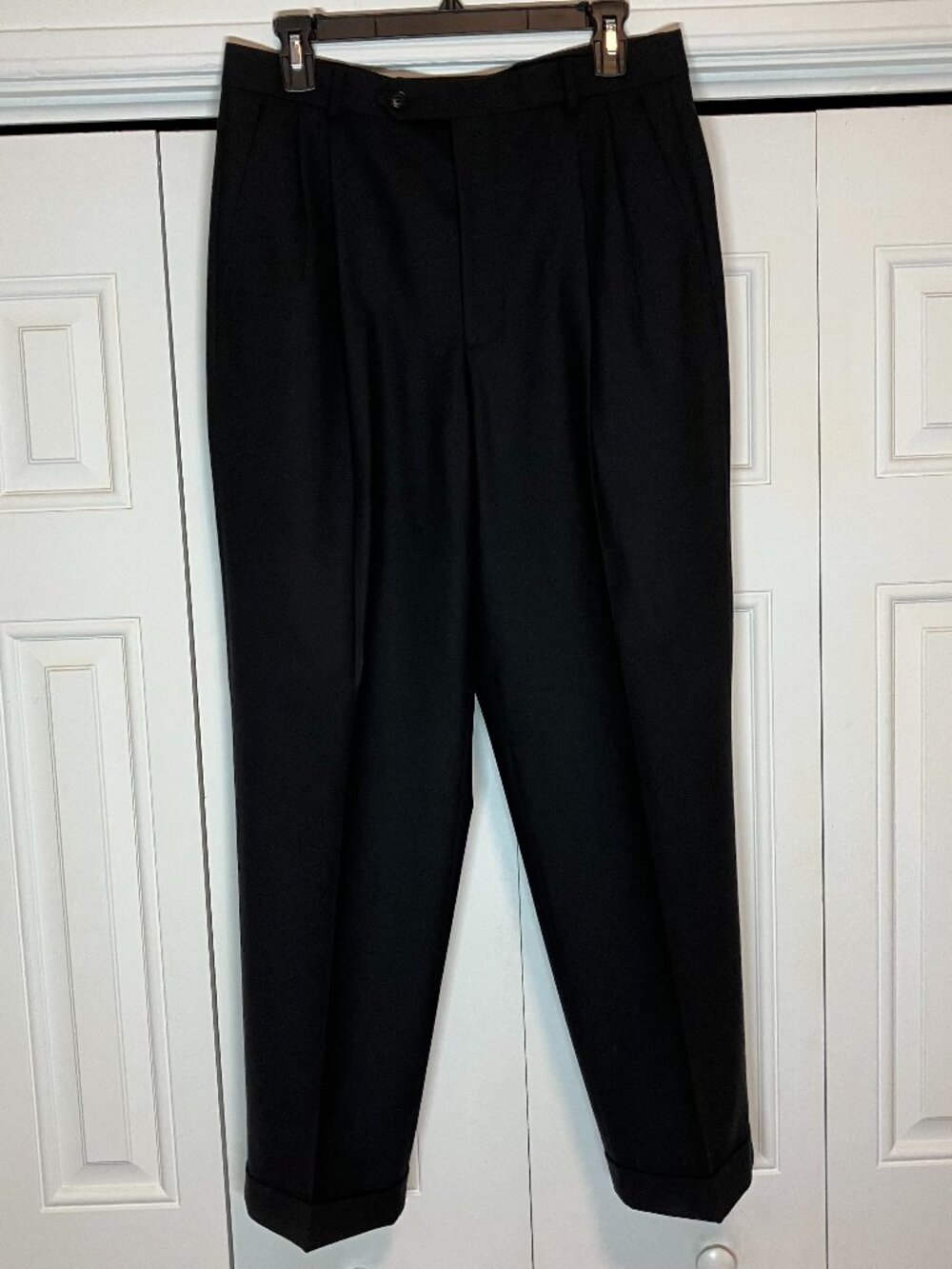 Brooks Brothers 346 Black Wool Dress Pants W32L30 Cuffed Pleated Stretch Classic